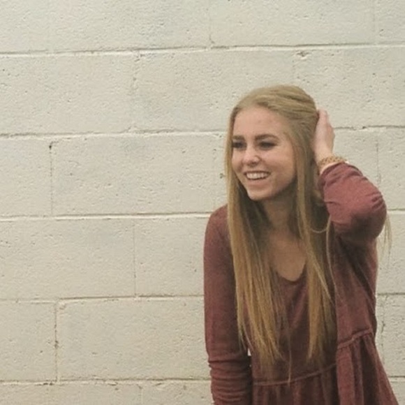 Meet your Posher, Ashley - Picture 1 of 1